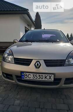 Седан Renault Clio 2006 в Яворові