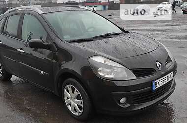 Универсал Renault Clio 2008 в Остроге