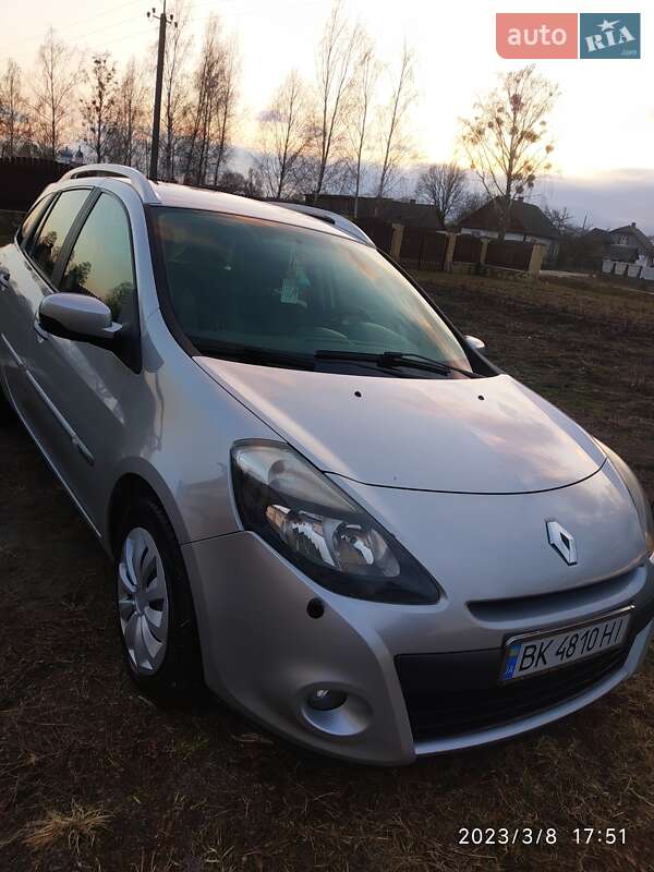 Универсал Renault Clio 2012 в Рокитном