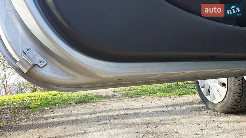 Хетчбек Renault Clio 2011 в Тернополі