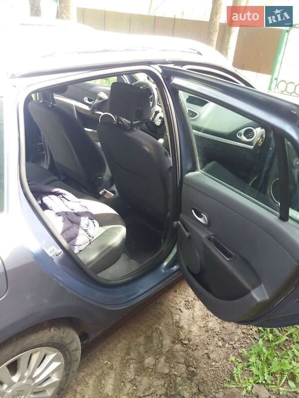 Універсал Renault Clio 2010 в Хмільнику