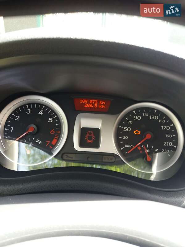 Універсал Renault Clio 2010 в Хмільнику