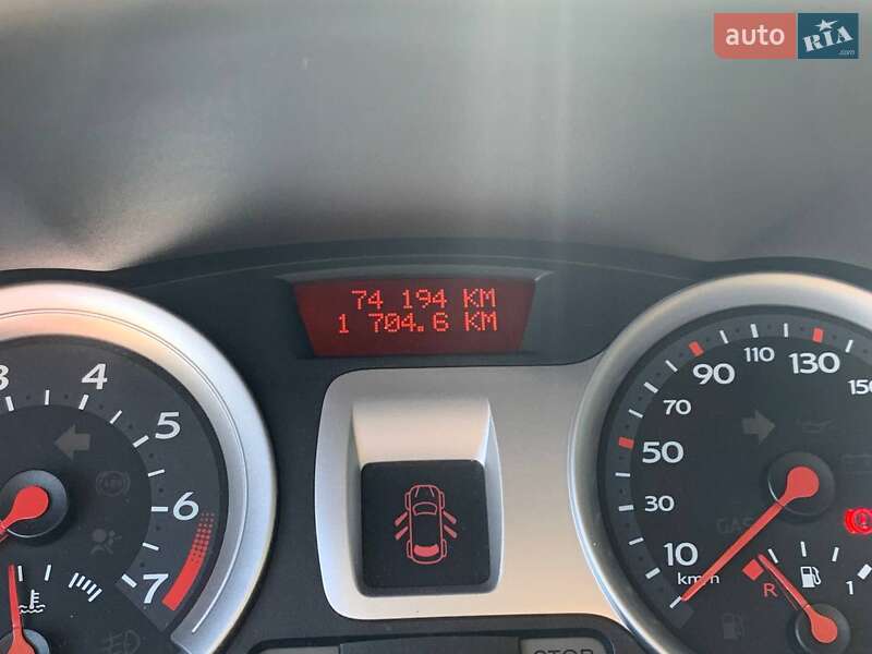 Хэтчбек Renault Clio 2009 в Львове