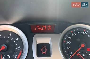 Хэтчбек Renault Clio 2009 в 