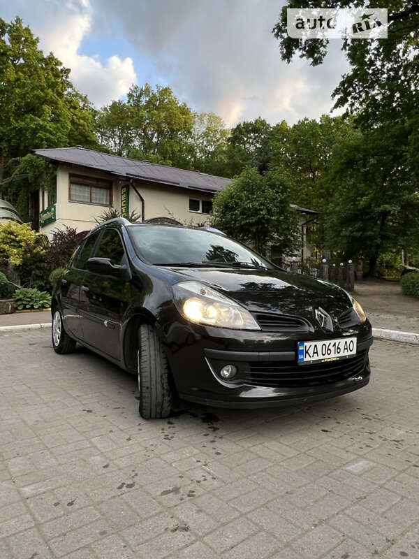 Універсал Renault Clio 2008 в Дрогобичі