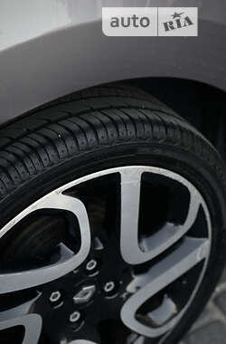 Хетчбек Renault Clio 2013 в 