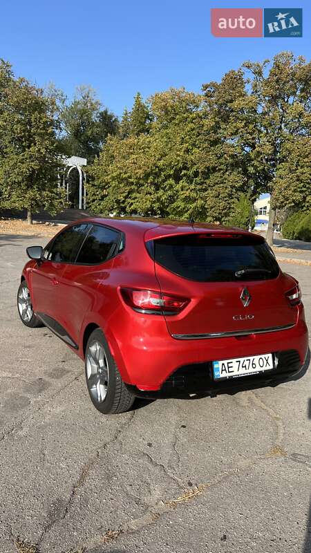 Хэтчбек Renault Clio 2016 в Днепре