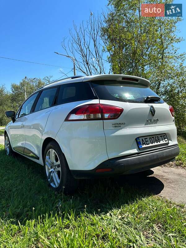 Универсал Renault Clio 2017 в Днепре