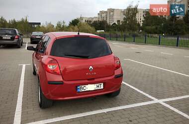 Хэтчбек Renault Clio 2008 в Дрогобыче