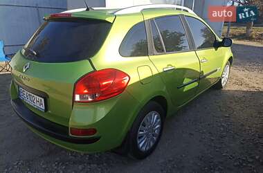 Хэтчбек Renault Clio 2009 в Новой Одессе