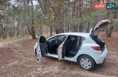 Хэтчбек Renault Clio 2014 в 