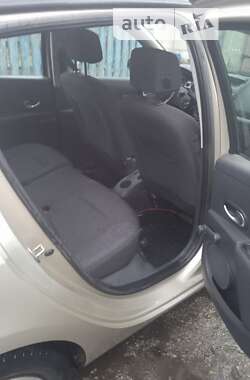 Хэтчбек Renault Clio 2006 в Чорткове