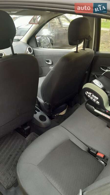 Универсал Renault Clio 2009 в Луцке
