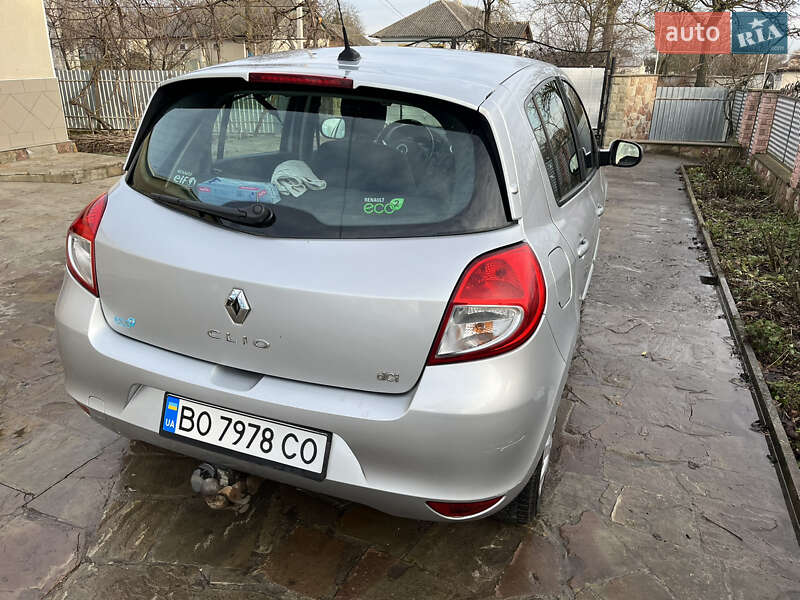 Хетчбек Renault Clio 2011 в Теребовлі