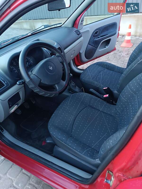 Хетчбек Renault Clio 2002 в Львові