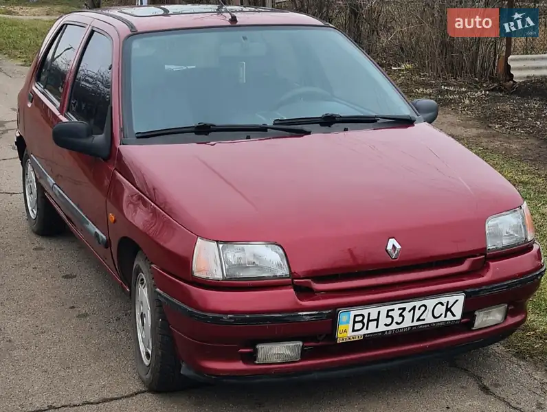 Renault Clio 1994