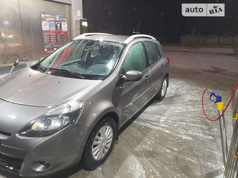 Универсал Renault Clio 2009 в Хмельницком