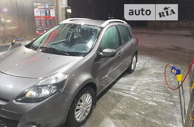 Универсал Renault Clio 2009 в 