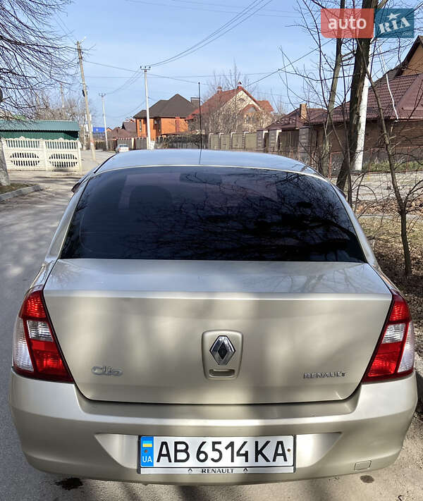 Седан Renault Clio 2007 в Виннице