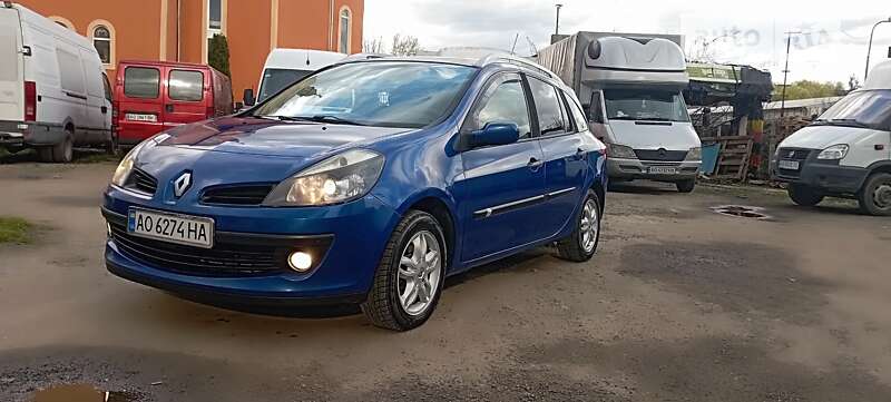 Универсал Renault Clio 2008 в Ужгороде