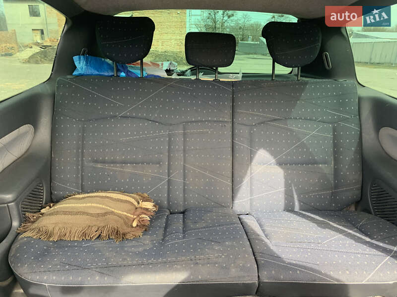 Хэтчбек Renault Clio 2000 в Киеве