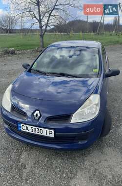 Хэтчбек Renault Clio 2008 в 