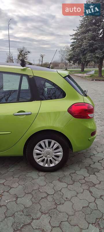 Универсал Renault Clio 2009 в Дубно