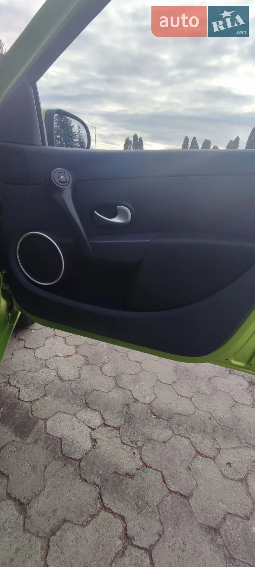 Renault Clio 2009 VIN VF1KR1P0H42284025 фото оголошення 19 з 28