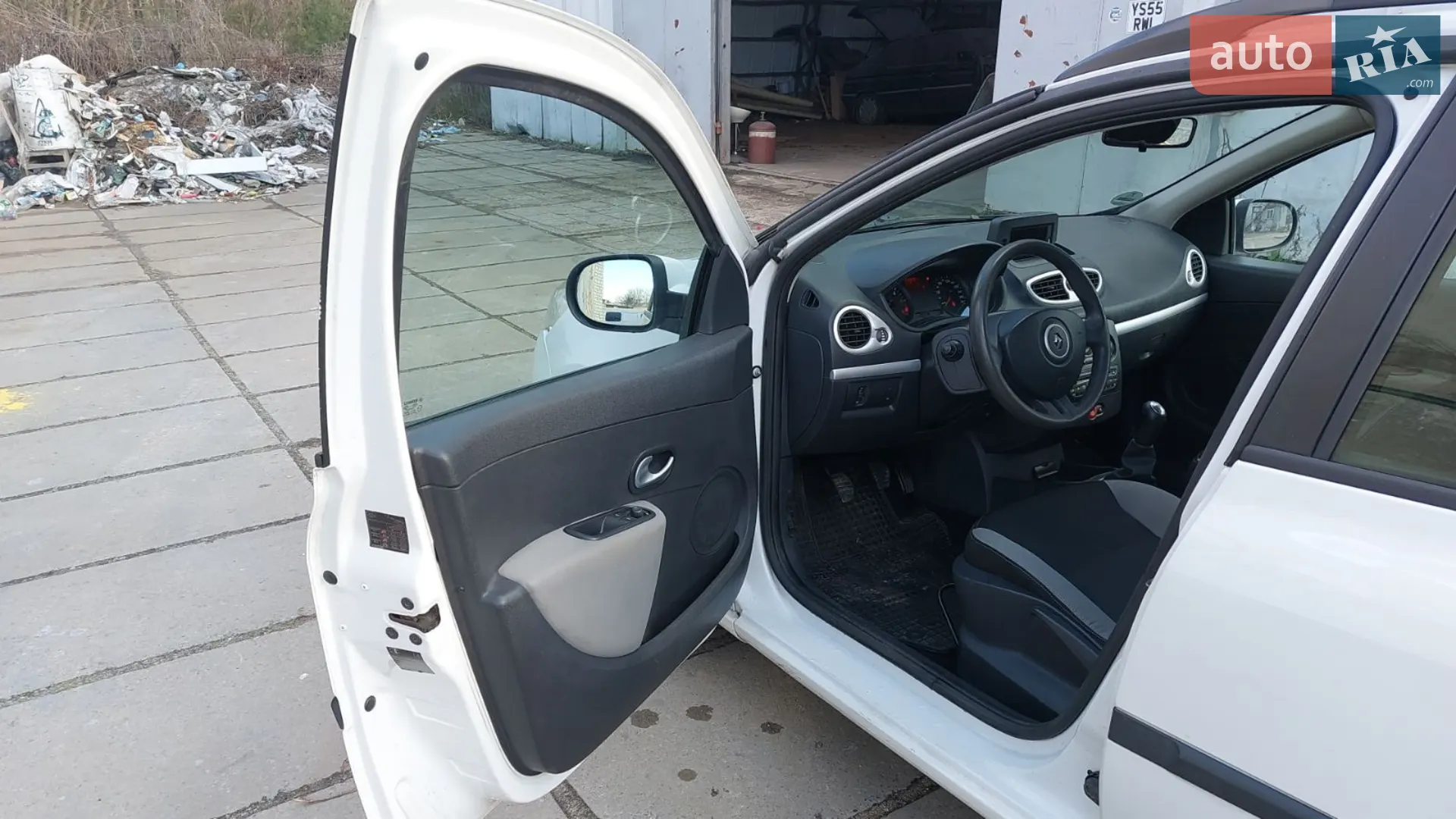 2012 Renault Clio - мініатюра 19