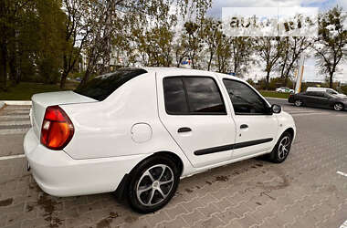 Седан Renault Clio 2007 в Киеве