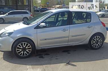 Хэтчбек Renault Clio 2012 в Харькове