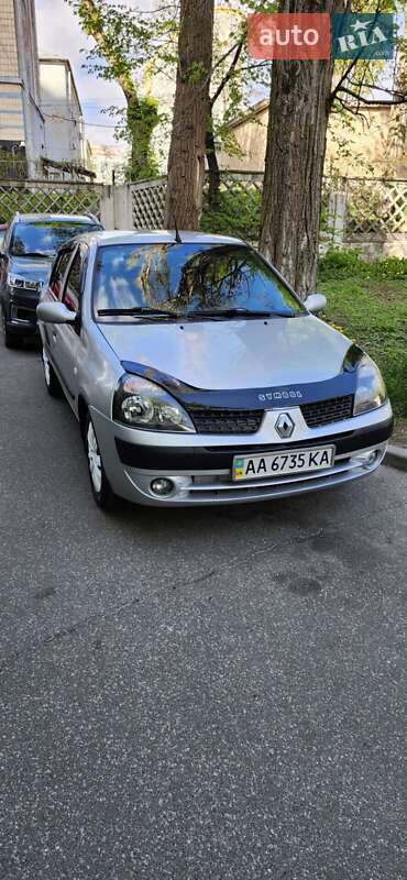 Седан Renault Clio 2005 в Киеве фото 40 Седан Renault Clio 2005 в Киеве