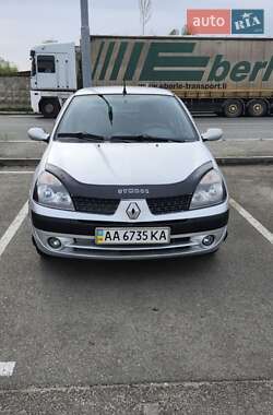 Седан Renault Clio 2005 в Киеве