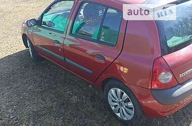 Хэтчбек Renault Clio 2004 в Прилуках