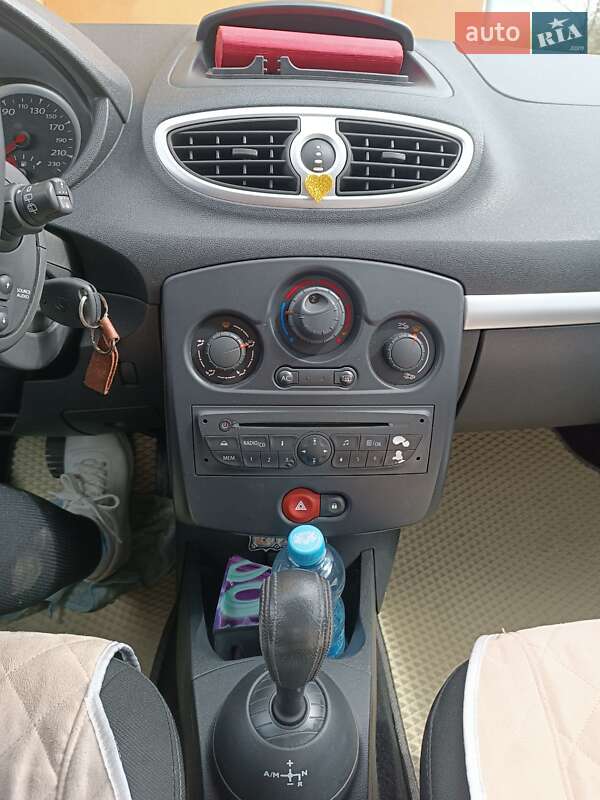 Универсал Renault Clio 2009 в Кременце фото 4 Универсал Renault Clio 2009 в Кременце