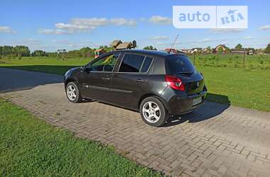 Хэтчбек Renault Clio 2008 в Львове