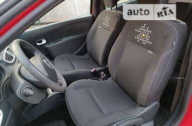 Хэтчбек Renault Clio 2012 в Львове