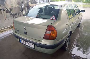 Хэтчбек Renault Clio 2003 в Киеве