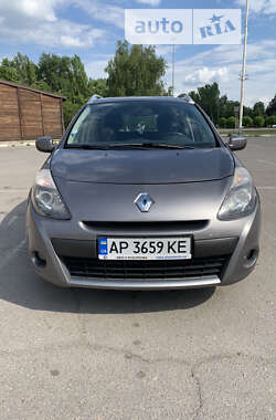 Універсал Renault Clio 2011 в Запоріжжі