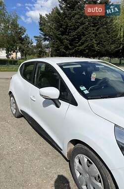 Хэтчбек Renault Clio 2015 в Стрые