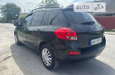 Хэтчбек Renault Clio 2009 в Звягеле