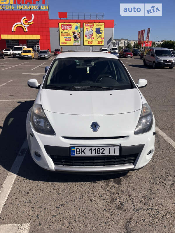 Хэтчбек Renault Clio 2012 в Ровно