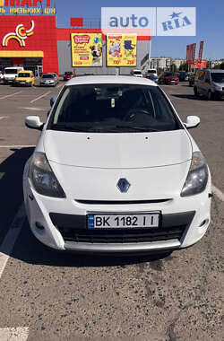 Хэтчбек Renault Clio 2012 в Ровно