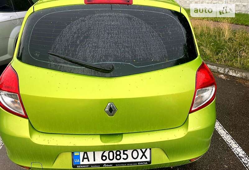 Хэтчбек Renault Clio 2009 в Киеве