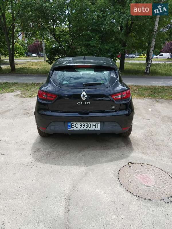 Хэтчбек Renault Clio 2013 в Львове