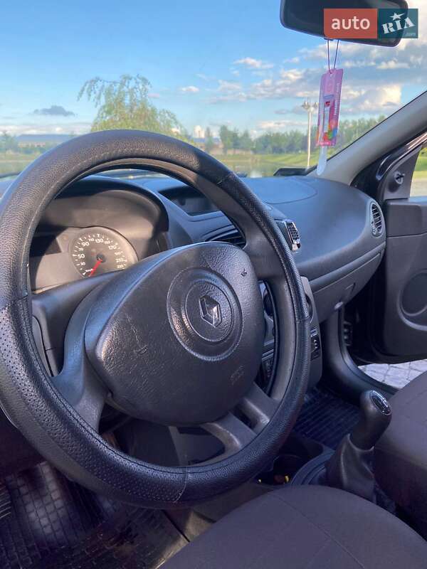 Хэтчбек Renault Clio 2010 в Львове фото 10 Хэтчбек Renault Clio 2010 в Львове