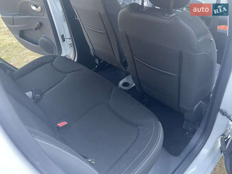 Хэтчбек Renault Clio 2012 в Шполе фото 4 Хэтчбек Renault Clio 2012 в Шполе