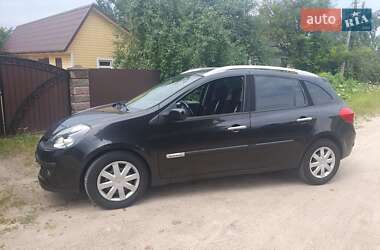 Универсал Renault Clio 2009 в Олевске