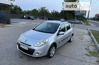 Хэтчбек Renault Clio 2010 в Ивано-Франковске