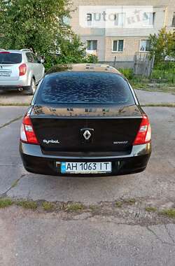 Седан Renault Clio 2007 в 